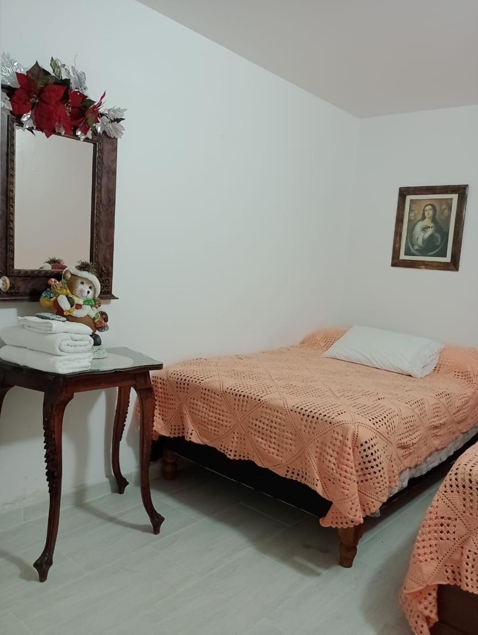 Hostal Famihotel Fundadores Хардін Екстер'єр фото