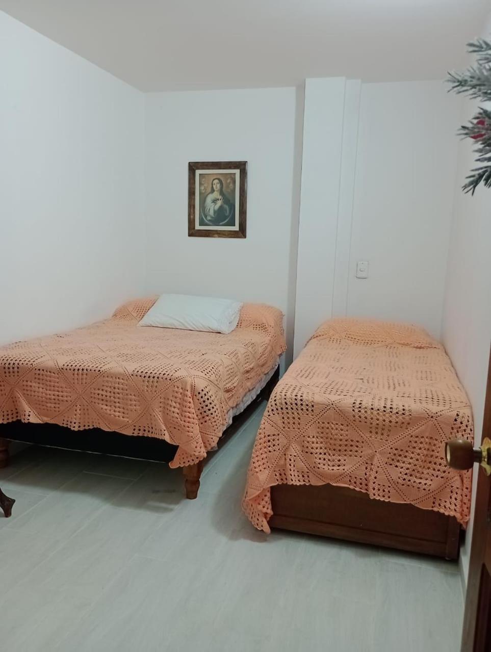 Hostal Famihotel Fundadores Хардін Екстер'єр фото